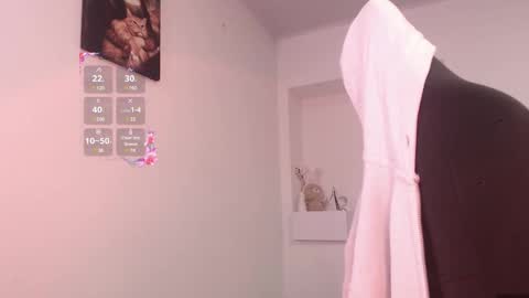 Snapshot of ren_yamashiro chatting on December 2024 01:19:01 AM ren_yamashiro online show from December 2024 01:19:01 AM