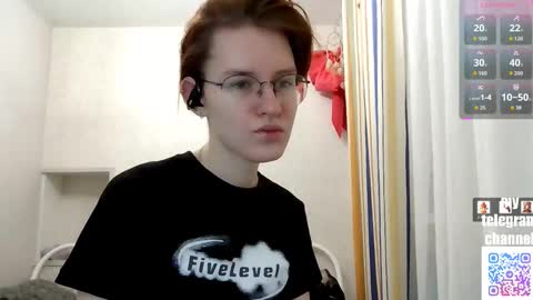 Snapshot of renaeblaski chatting on February 2026 05:30:02 PM Claire online show from February 2026 05:30:02 PM