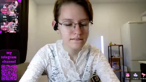 Claire online show from March 2026 06:44:01 PM