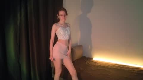 Claire online show from May 2026 09:32:01 PM