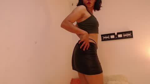 Snapshot of renataj chatting on October 2025 09:15:02 PM renataj online show from October 2025 09:15:02 PM