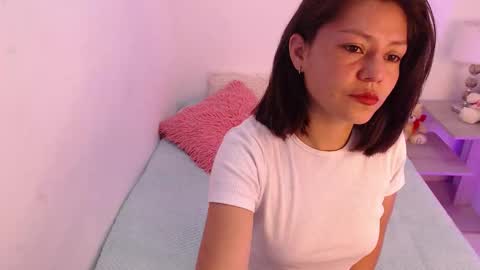 Snapshot of renataj chatting on November 2025 07:13:01 PM renataj online show from November 2025 07:13:01 PM