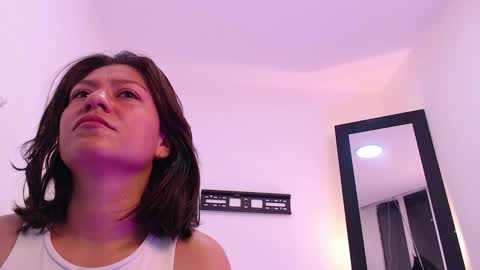 Snapshot of renataj chatting on November 2025 09:34:01 AM renataj online show from November 2025 09:34:01 AM