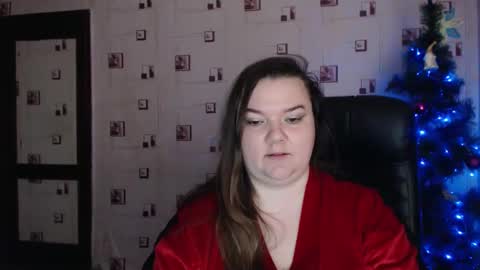 renataoia online show from January 2025 05:07:02 PM