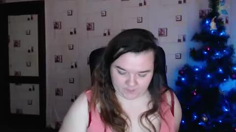 renataoia online show from January 2025 05:37:01 PM