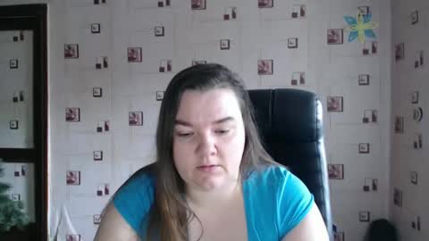 renataoia online show from February 2025 12:00:01 PM