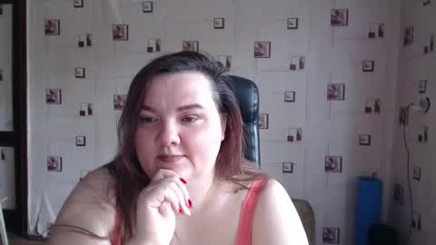 renataoia online show from February 2026 09:50:01 AM