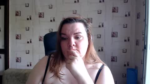 renataoia online show from June 2026 10:43:01 AM