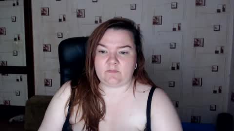 renataoia online show from July 2026 05:45:02 PM