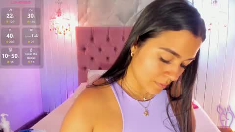 Snapshot of renatapeach chatting on June 2026 03:02:02 AM RenataPeach online show from June 2026 03:02:02 AM
