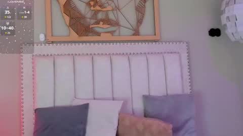      online show from February 2025 03:08:01 PM