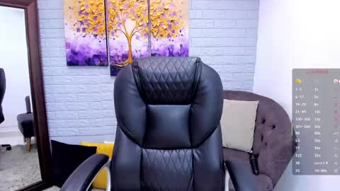 Snapshot of renataruiz_rr chatting on May 2026 12:03:02 PM online show from May 2026 12:03:02 PM