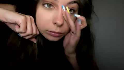 renee_loah online show from September 2025 10:32:02 PM