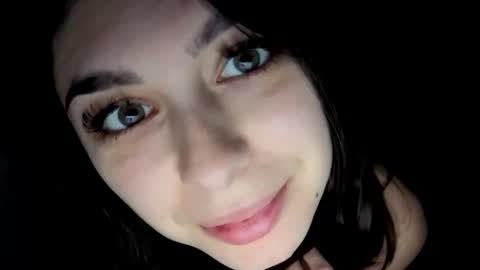 renee_loah online show from October 2025 09:14:02 PM