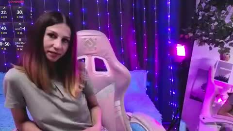 Christina online show from June 2026 05:17:02 PM