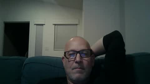 Snapshot of renewaz chatting on February 2026 02:16:01 AM Renewaz online show from February 2026 02:16:01 AM