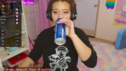 Snapshot of renpuppy chatting on January 2025 05:52:02 AM REN online show from January 2025 05:52:02 AM