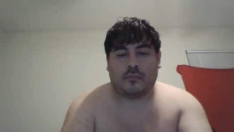 Snapshot of renz187 chatting on December 2025 01:48:02 AM Renz online show from December 2025 01:48:02 AM