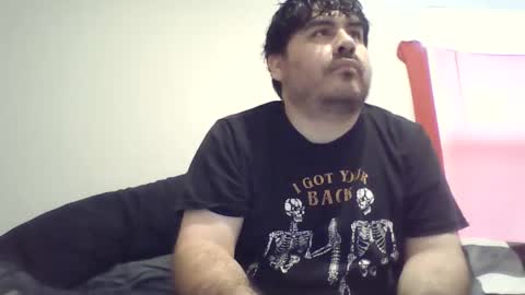 Snapshot of renz187 chatting on December 2025 07:41:02 PM Renz online show from December 2025 07:41:02 PM