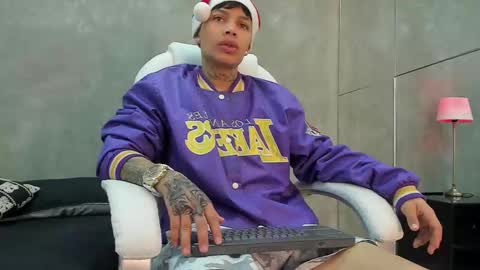 Ren online show from December 2025 03:26:02 AM