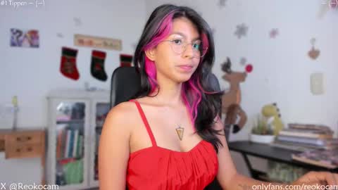 Snapshot of reoko_ chatting on December 2025 08:59:01 PM Reoko online show from December 2025 08:59:01 PM