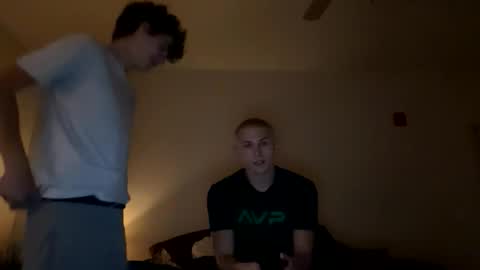 Snapshot of rexzaneraw chatting on April 2026 02:28:01 AM Rex and zane online show from April 2026 02:28:01 AM