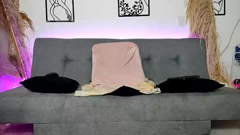 reymasterhot online show from December 2025 11:49:02 AM