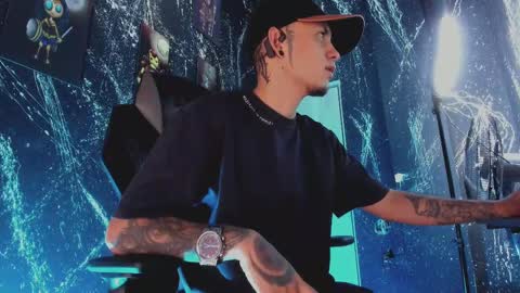 Rey online show from September 2025 02:57:01 AM