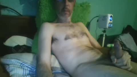 reyes_albert2006 online show from February 2025 06:15:02 AM