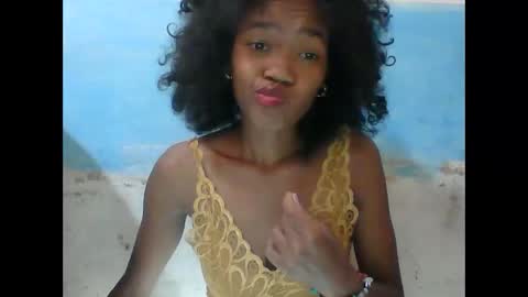 ReyhanRise online show from November 2025 05:18:02 AM