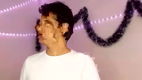 reylatino24 online show from January 2026 02:27:02 AM