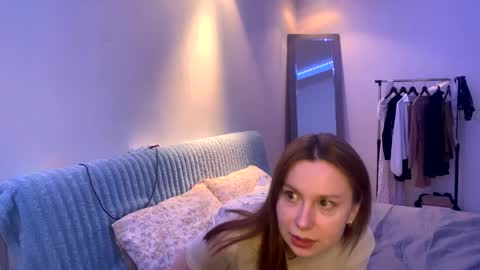 Lola online show from April 2026 10:30:02 PM