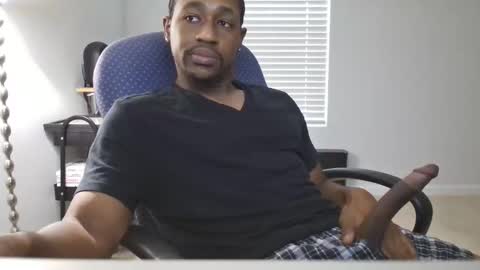 Taye online show from November 2025 12:25:01 PM