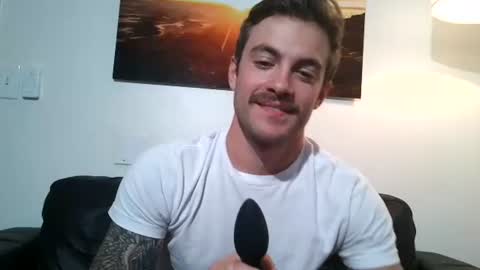 Ryan online show from November 2025 06:18:02 PM