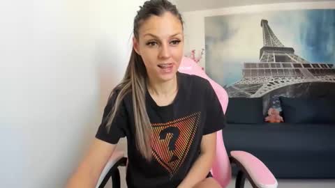 rheaetthan online show from February 2026 11:42:02 AM