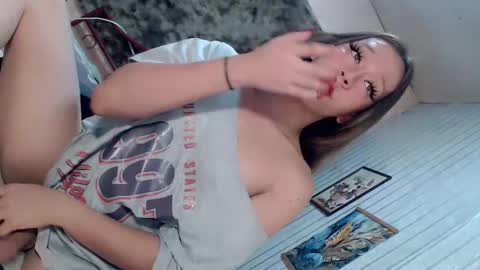 Snapshot of rhian20 chatting on May 2026 11:04:02 AM HI GUYS IM RHIAN PLEASE GIVE ME THUMBS UP online show from May 2026 11:04:02 AM