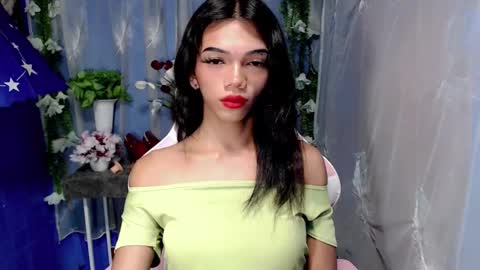 rhiana_slut online show from November 2025 07:16:01 PM
