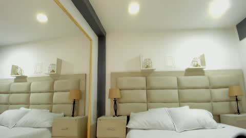 Snapshot of rianamanson chatting on January 2025 07:11:02 AM Riana online show from January 2025 07:11:02 AM