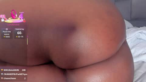 Snapshot of rianamanson chatting on March 2025 11:51:01 AM Riana online show from March 2025 11:51:01 AM