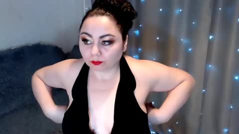 Snapshot of rianneen chatting on February 2025 01:40:02 PM rianneen online show from February 2025 01:40:02 PM