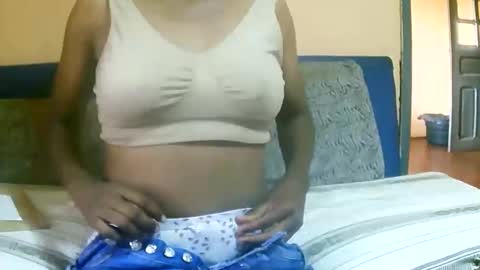 ricah_bellah online show from February 2026 12:12:01 PM