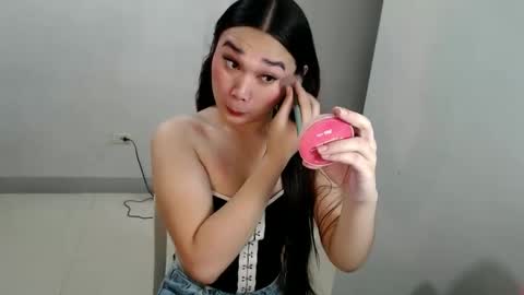 Snapshot of ricaluvzz chatting on November 2025 07:52:02 AM RICA online show from November 2025 07:52:02 AM