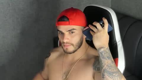 ricardogonzalez666 online show from March 2025 07:47:02 PM