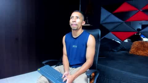 Snapshot of richar_voller chatting on April 2026 11:11:02 AM richar_voller online show from April 2026 11:11:02 AM