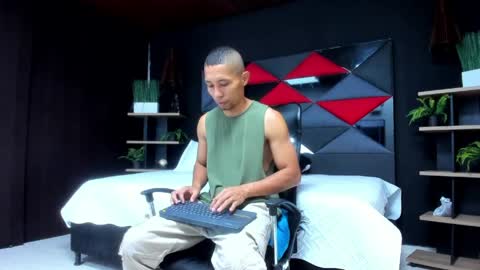 Snapshot of richar_voller chatting on May 2026 11:26:01 AM richar_voller online show from May 2026 11:26:01 AM