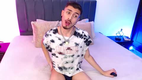 Richard online show from February 2025 03:27:01 AM