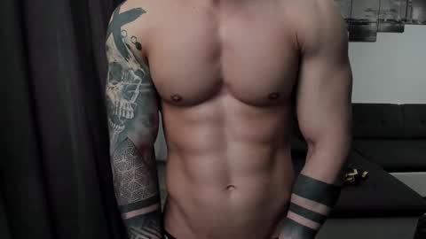 Snapshot of richarddarell chatting on February 2025 09:06:02 AM RichardDarell online show from February 2025 09:06:02 AM