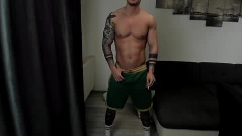 RichardDarell online show from May 2026 04:51:02 AM