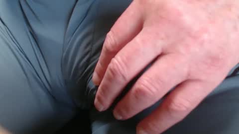 richarder7 online show from November 2025 11:34:02 AM