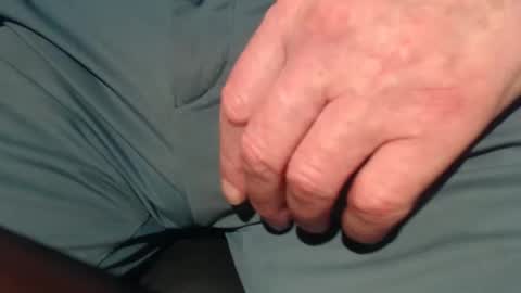 richarder7 online show from December 2025 08:14:01 PM